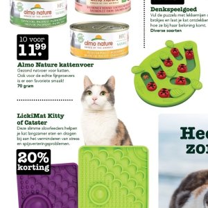 Kattenvoer op Dobey
